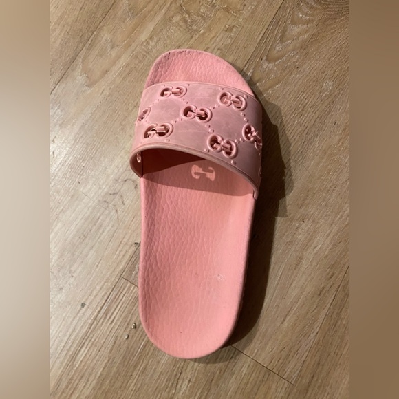 1 Pink Gucci Slide size 36 - Picture 1 of 3